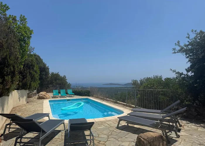 Maison Authentique Corse Vue Panoramique Et Nature Sauvage *